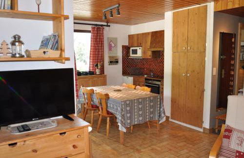 Deux-pièces confortable proche ski avec balcon et parking - FR-1-692-33 - Foto 12