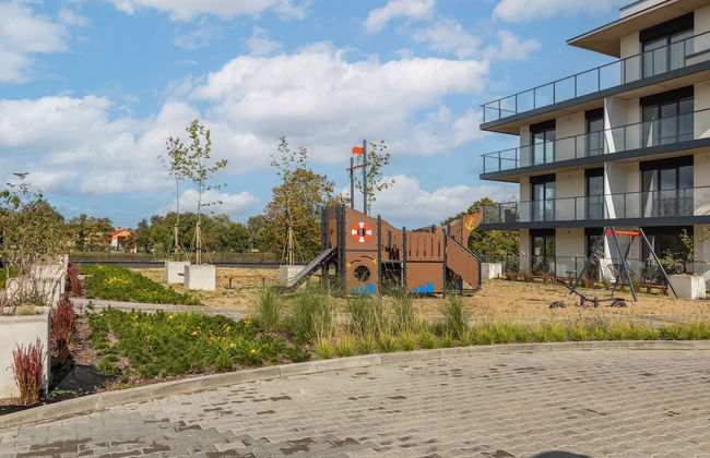 Pet-friendly Spadochroniarzy by Renters - Photo 75