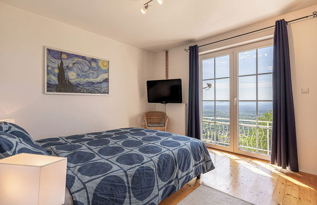 Skyview Villa - Photo 2