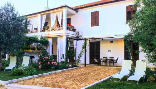 Apartments Relax Zone - Foto 4, Garden, sunbed