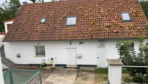 Ferienwohnung für Monteure 3 Zi, Wohnzimmer 1x, Küche, Bad, 1Gäste WC - Foto 2