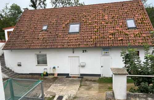 Ferienwohnung für Monteure 3 Zi, Wohnzimmer 1x, Küche, Bad, 1Gäste WC - Foto 2