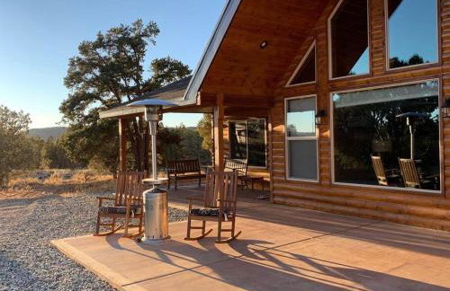 Skyfall Cabin. Stunning views, Hot Tub, minutes from Zion - Foto 16