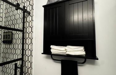 Staten Luxe, Modern Stay Close to NJ, NYC and Brooklyn! - Foto 70