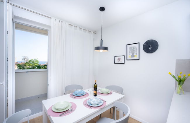 Billie Holiday apartment with balcony - Photo 13