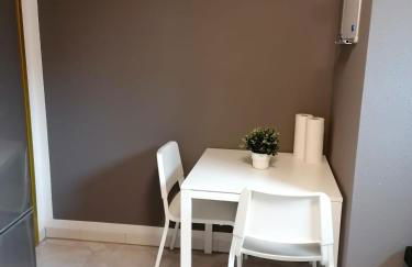 bookandstay24 com Babenhausen Apartment mit 2 Betten und Küche - Foto 7