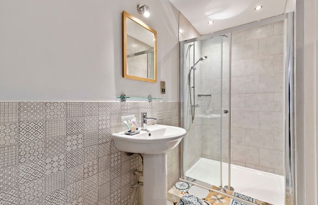 Billycan Penthouse - Tenby Town Centre - Photo 18