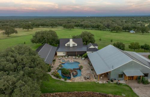 Bent Oak Highland Ranch and Concierge Services - Foto 52