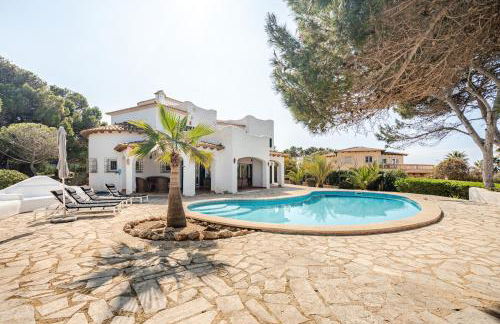 Gigantische Villa mit Meerblick, Panoramablick & Pool-Oase - Foto 1