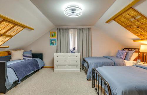 Keuka Lake Cabin with Boat Dock Access and Fire Pit! - Foto 16