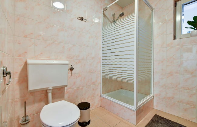 Charming Holiday Home With a Covered Terrace - Foto 22