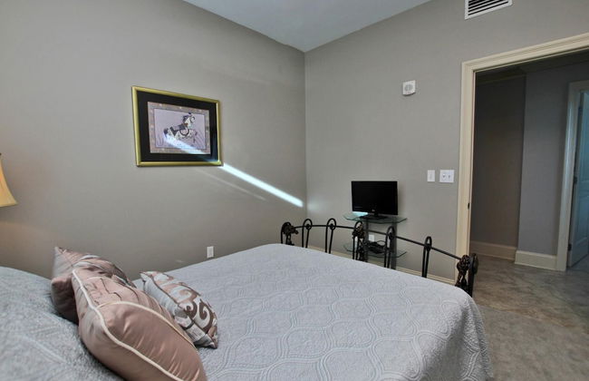 Bel Sole Penthouse 1801 - Photo 11