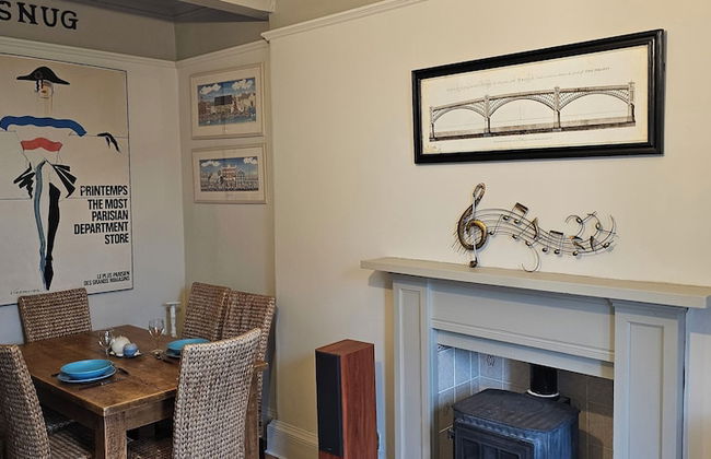 Snug - Macushla Apartment - Photo 12