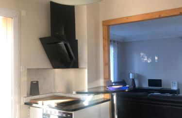 Condrieu et parking voiture vélo 2 ème étage - Foto 17