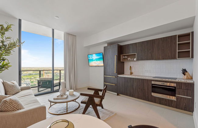 Ultimate Elegance Studio with Panoramic City Views - Foto 21