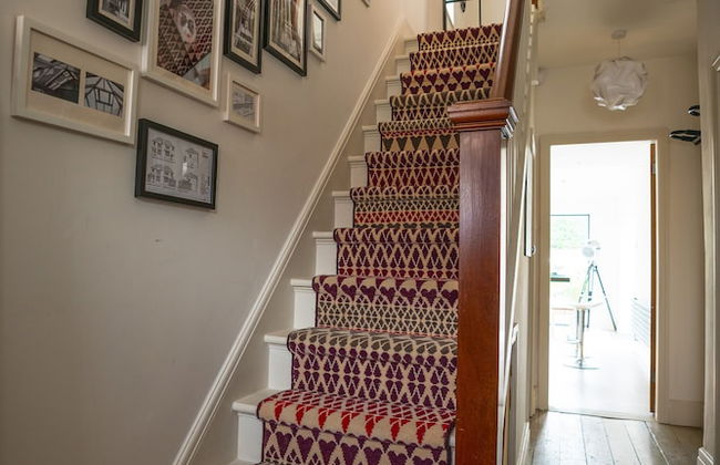 Contemporary Bright House 20 Min To Manc - Photo 46