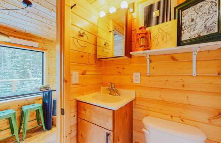 The SKI HAUS A Montana Tiny Cabin Forest Retreat - Foto 9