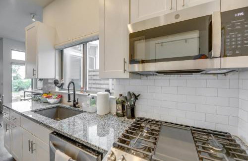 Modern Austin Townhome with Covered Patio, Balcony! - Foto 11