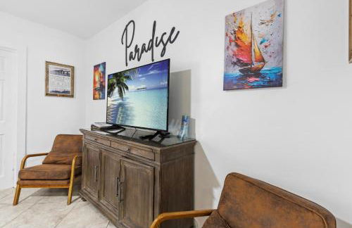 Prime Downtown Key West Spot - The Cozy Little Cottage - Photo 7