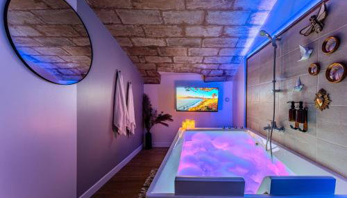 Suite d'Exception sous Voûtes avec Spa & Cinéma - Foto 5, towels, heating