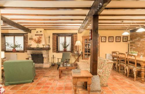 Espectacular casa con encanto - Foto 8