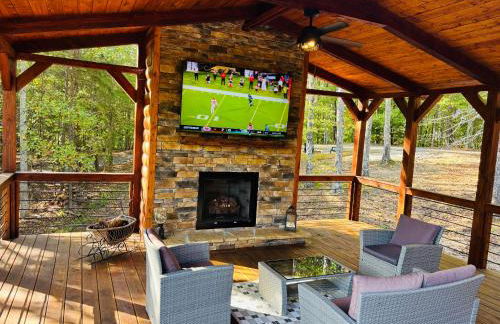 Above Expectations-New Exterior-Sleeps 8-Hot Tub-Games Galore-Nature - Foto 2