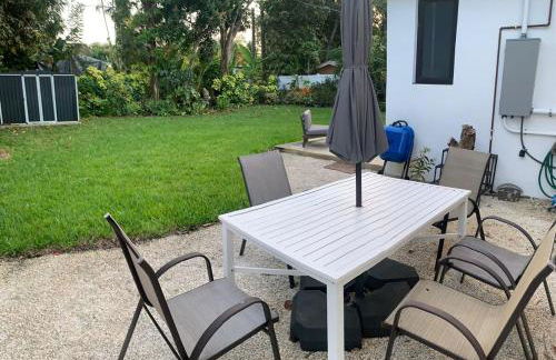 MIAMi MID-CENTURY GEM - Foto 16