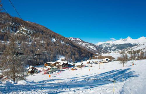 Chalet de charme 8 pers Vue montagne Terrasse Queyras - Foto 18