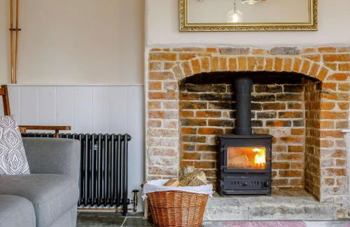 3 Bed in Wootton Fitzpaine 89004 - Photo 5