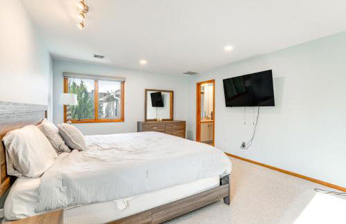 New Jersey Home with Private Office and Backyard Oasis - Foto 13