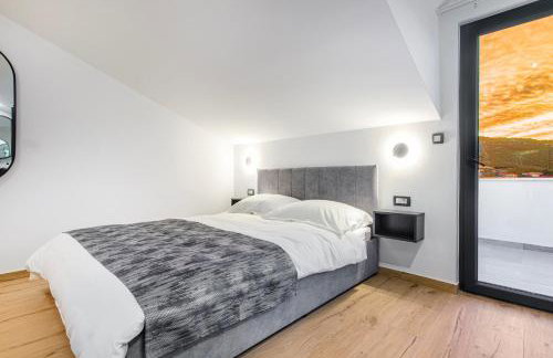 Seafront Villa Kupinica with heated Pool - Foto 44