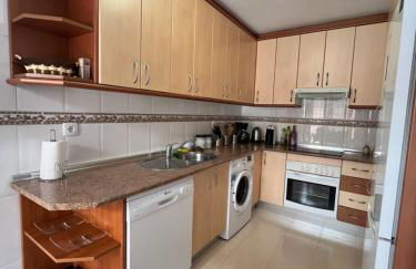 Ático con Vistas al Mar y con Piscina frente a Castillo Sohail - Photo 11