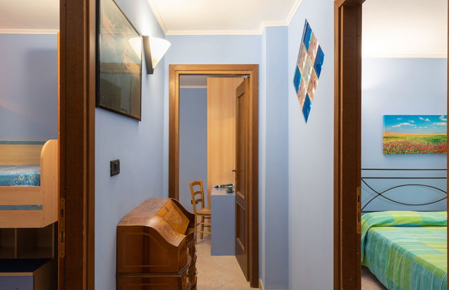 3 bedroom Apartment in Cipressa with swimming pool and garden - Photo 13