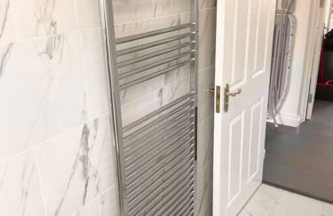 Entire Apartment hosted by Pius - Foto 13