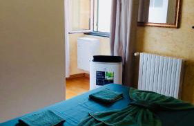 Cozy 2 bedroom flat 5 minutes walk from station - Foto 2