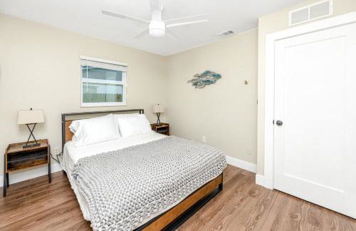 Modern Vacation Home 3BR 1BTH Close to Gulf Beach - Foto 33