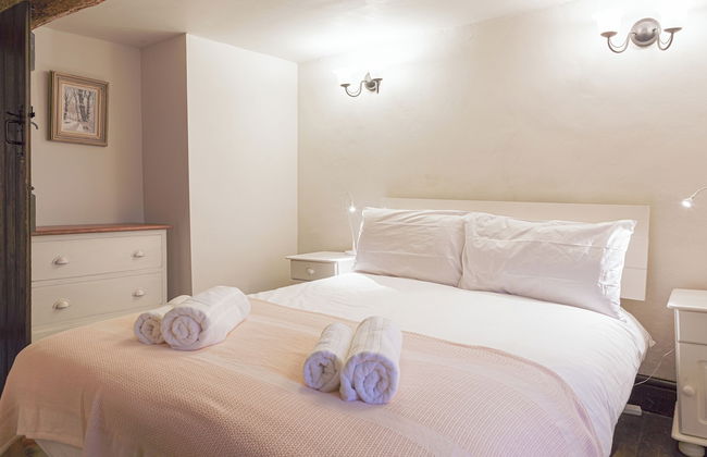 Honeypot Cottage-Lovely Bolthole in Stow - Photo 6