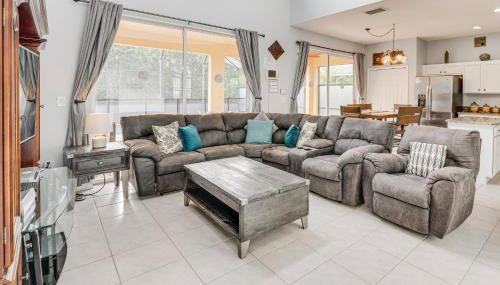 7 Mi to Disney: Kissimmee Home w/ Pool & Hot Tub! - Foto 3