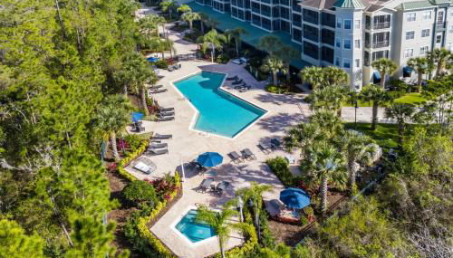 Modern 3BR Condo Near Disney- Pool - Photo 5, sunbed