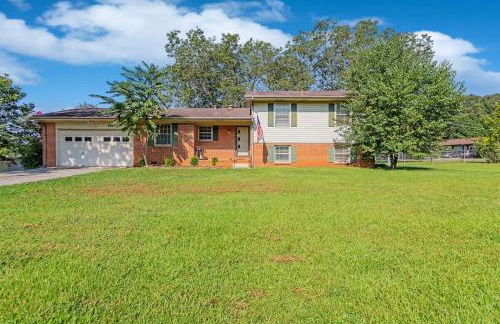 The Retro Pad - Large Yard and Foosball Table - Photo 39