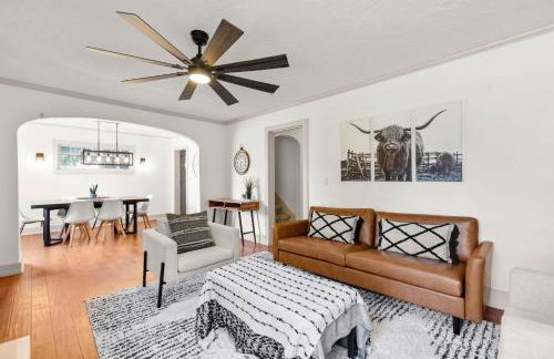 Timeless Historic Home near Downtown with HOT TUB - Foto 6