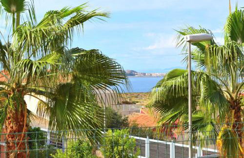 Apartamento con hermoso jardín y AC - Foto 28