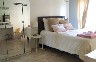 Appartement moderne et spacieux proche Paris - Foto 8