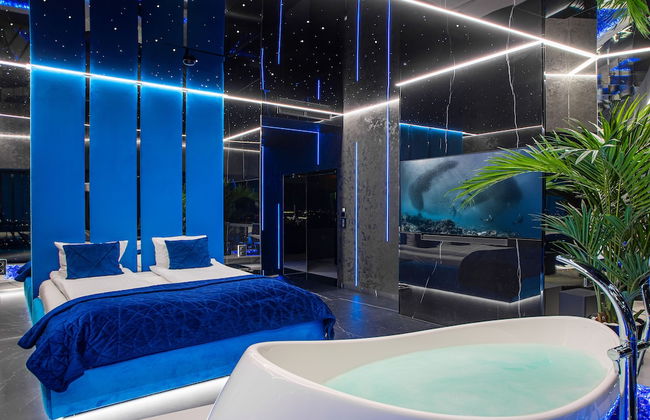 Apartments in Sky Tower with Bathtub near the window - Photo 38