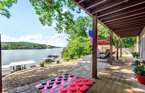 Lakeside Oasis - Room for 12 - Foto 18