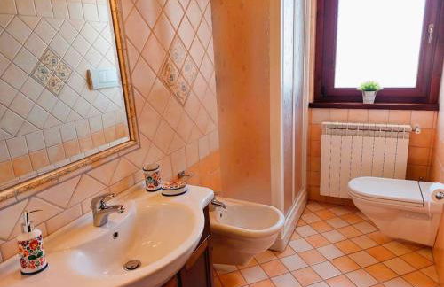 Characteristic restored farmhouse with 360 degree views - Photo 35