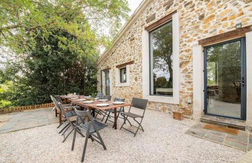 Charming villa in the countryside with swimmingpool - Foto 31