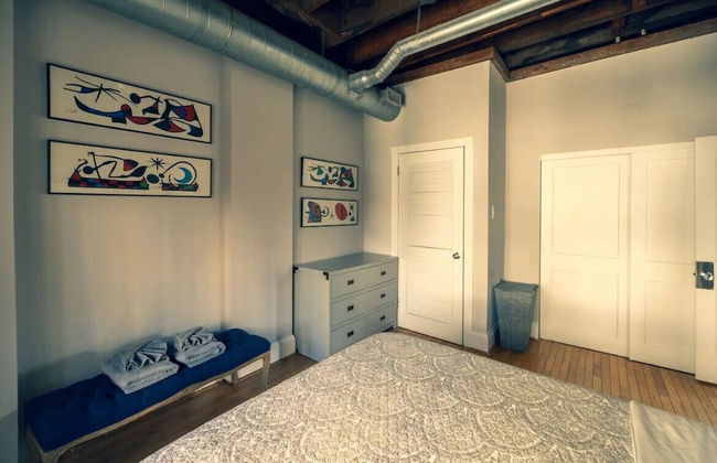 253 S 20th St - Photo 3