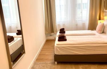 BIG New 7Rooms City Center APARTMENTS and Suites - Foto 3