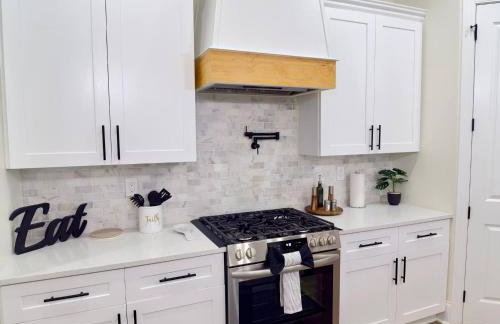 Spacious Luxury Home | 10 Mins to New Orleans - Foto 9